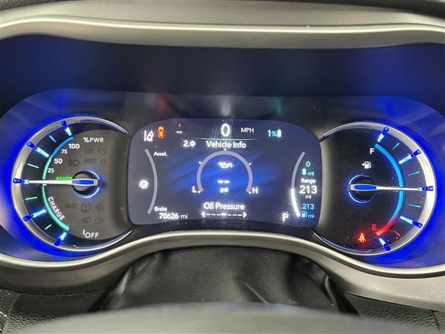 used 2023 Chrysler Pacifica Hybrid car, priced at $25,989