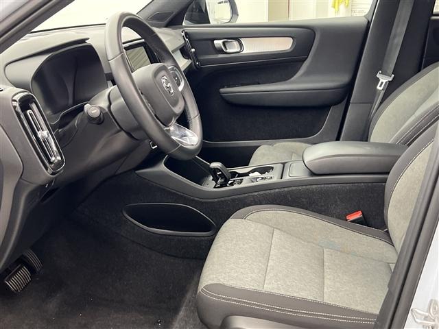 used 2024 Volvo XC40 car, priced at $28,989