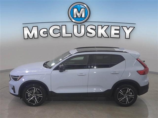 used 2024 Volvo XC40 car, priced at $28,989