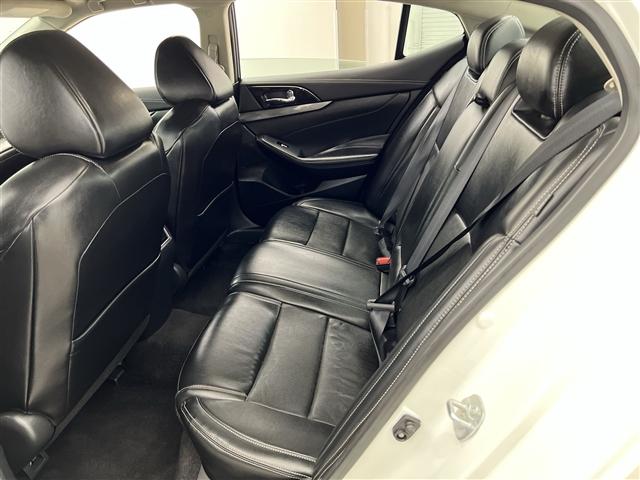 used 2023 Nissan Maxima car, priced at $30,489