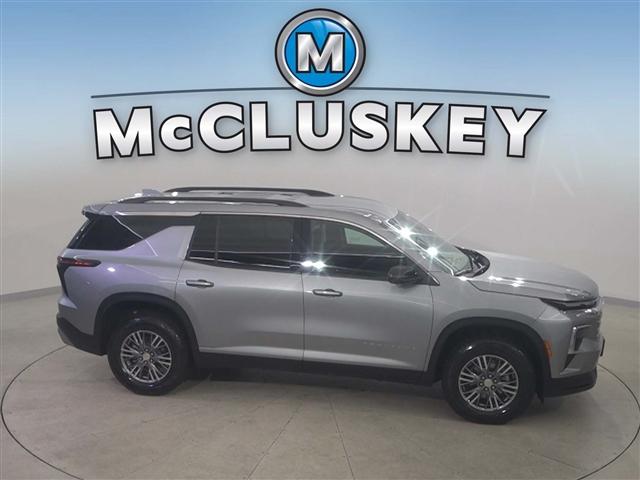 used 2024 Chevrolet Traverse car, priced at $40,990