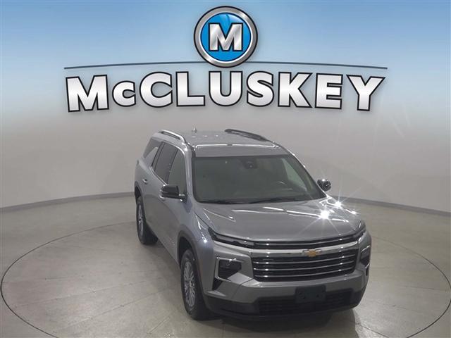 used 2024 Chevrolet Traverse car, priced at $40,990