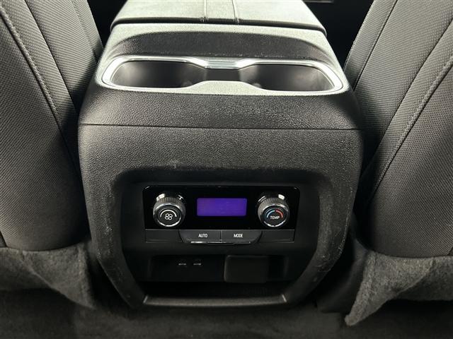 used 2024 Chevrolet Traverse car, priced at $40,990