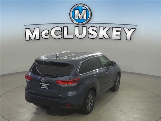 used 2017 Toyota Highlander car, priced at $20,989
