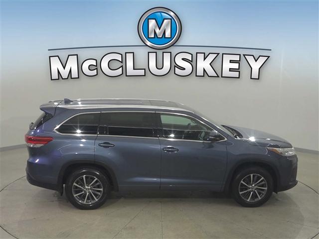 used 2017 Toyota Highlander car, priced at $20,989