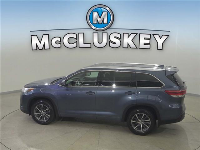 used 2017 Toyota Highlander car, priced at $20,989