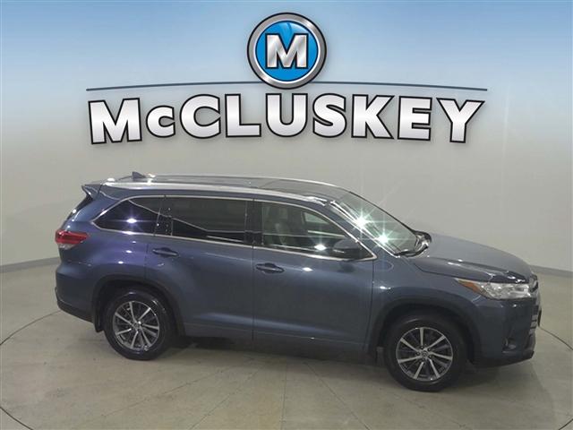 used 2017 Toyota Highlander car, priced at $20,989