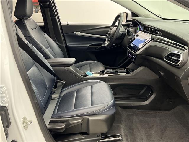 used 2022 Chevrolet Bolt EUV car, priced at $24,989