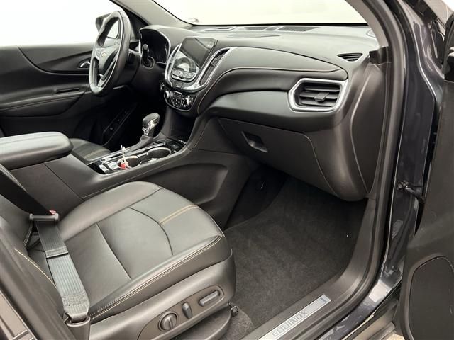 used 2022 Chevrolet Equinox car, priced at $30,989