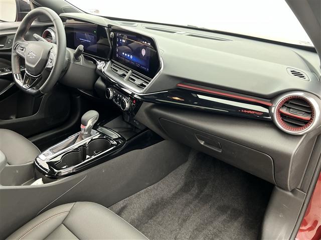 used 2024 Chevrolet Trax car, priced at $30,989