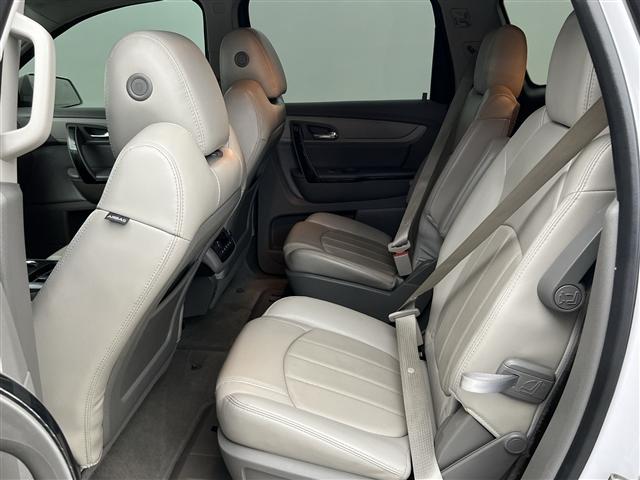used 2016 Chevrolet Traverse car, priced at $11,989