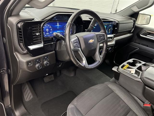 used 2022 Chevrolet Silverado 1500 car, priced at $32,989