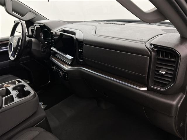 used 2022 Chevrolet Silverado 1500 car, priced at $32,989