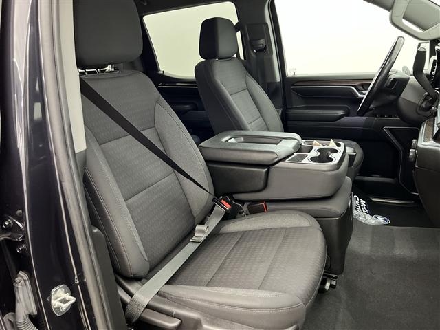 used 2022 Chevrolet Silverado 1500 car, priced at $32,989