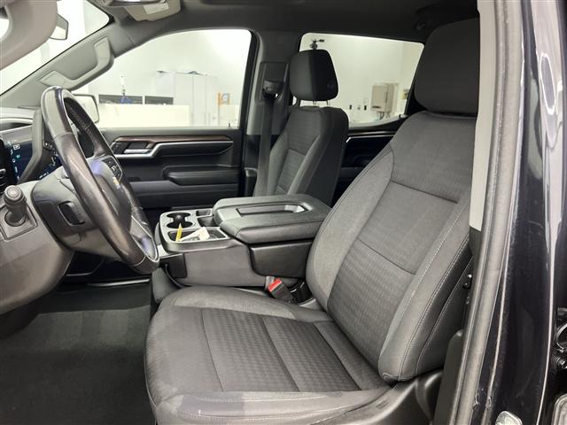 used 2022 Chevrolet Silverado 1500 car, priced at $32,989