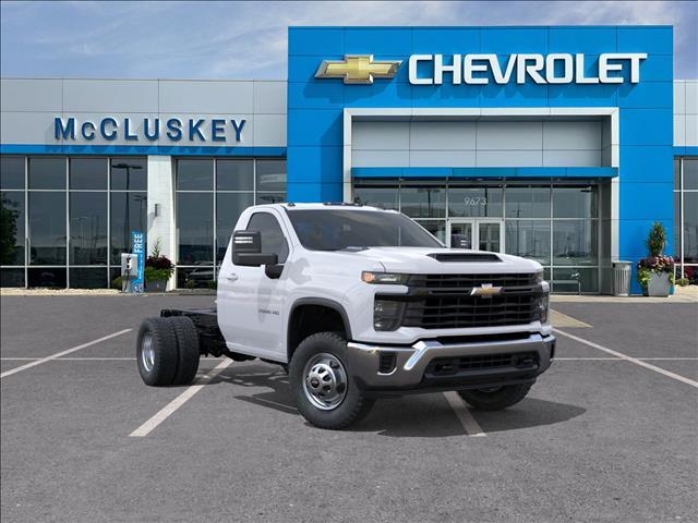 new 2025 Chevrolet Silverado 3500 car, priced at $48,293