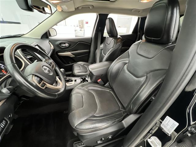 used 2018 Jeep Cherokee car, priced at $20,989