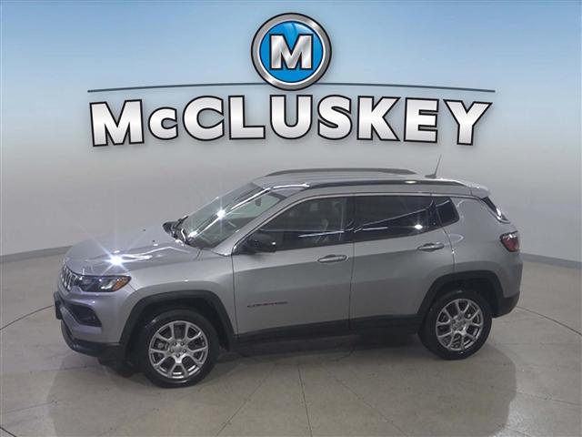 used 2022 Jeep Compass car, priced at $24,989
