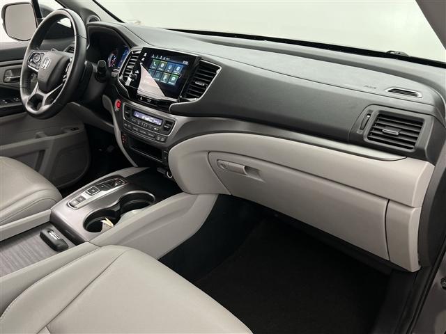 used 2022 Honda Pilot car, priced at $32,989