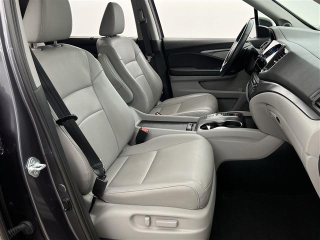 used 2022 Honda Pilot car, priced at $32,989