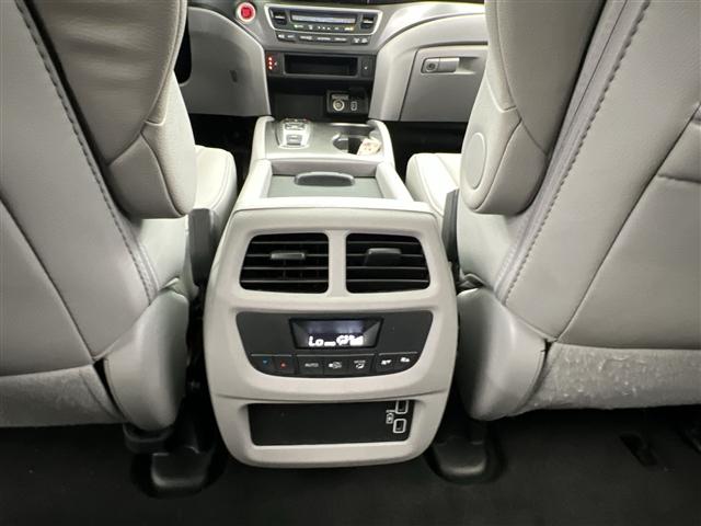 used 2022 Honda Pilot car, priced at $32,989
