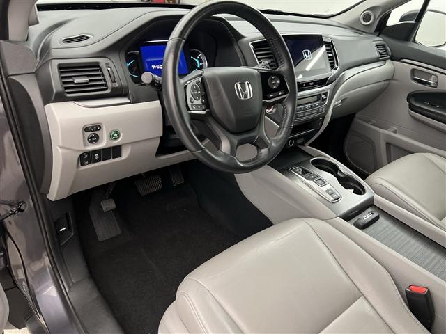 used 2022 Honda Pilot car, priced at $32,989