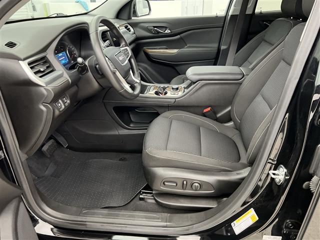 used 2023 GMC Acadia car, priced at $32,989