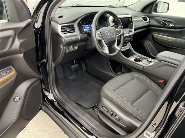 used 2023 GMC Acadia car, priced at $32,989
