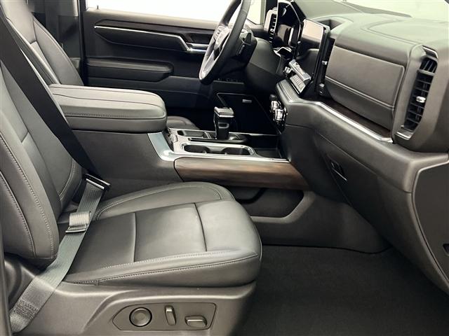 used 2024 GMC Sierra 1500 car, priced at $59,989