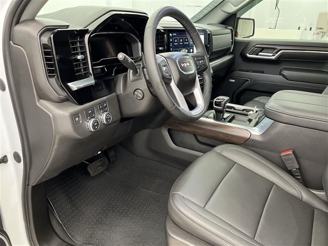 used 2024 GMC Sierra 1500 car, priced at $59,989