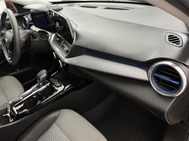 used 2024 Chevrolet Trax car, priced at $24,989
