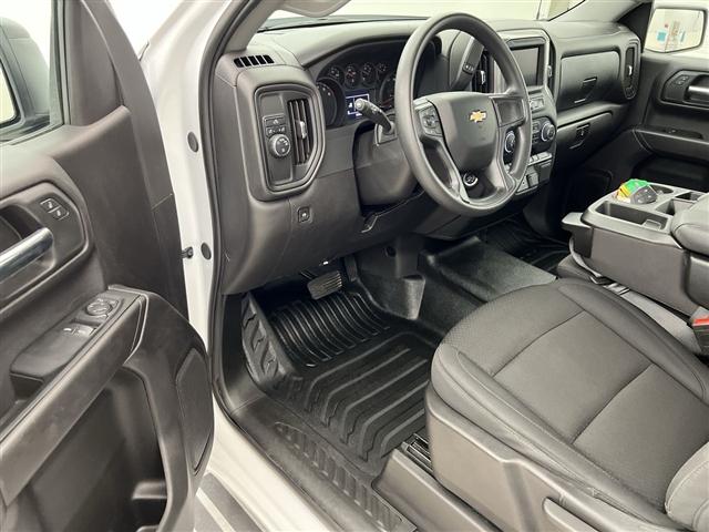used 2024 Chevrolet Silverado 1500 car, priced at $34,989