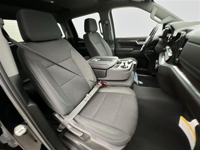 used 2022 Chevrolet Silverado 1500 car, priced at $40,989