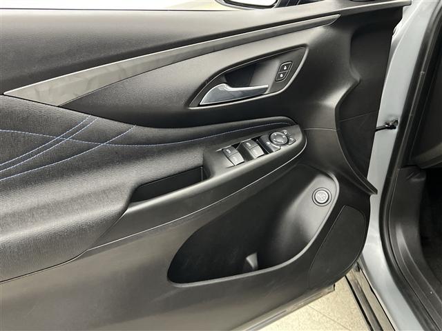 used 2024 Buick Envista car, priced at $27,489