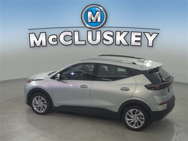 used 2023 Chevrolet Bolt EUV car, priced at $24,989