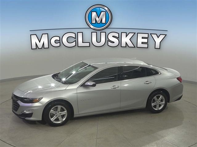 used 2022 Chevrolet Malibu car, priced at $17,989