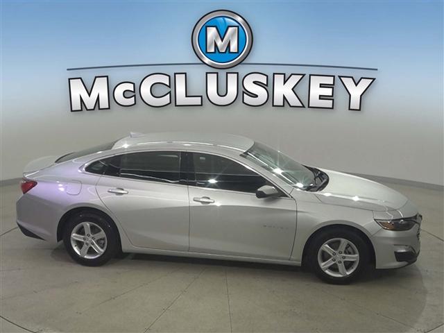 used 2022 Chevrolet Malibu car, priced at $17,989