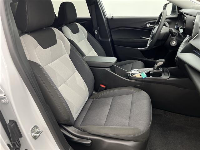 used 2025 Chevrolet Trax car, priced at $24,489