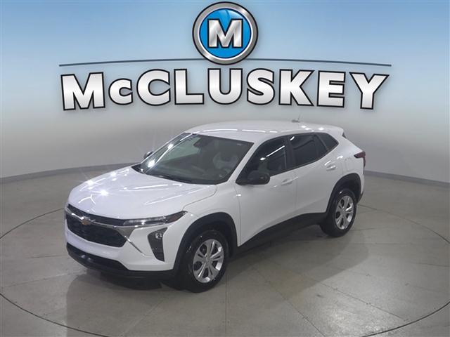 used 2025 Chevrolet Trax car, priced at $24,489