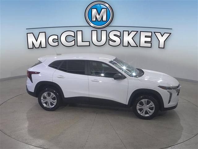 used 2025 Chevrolet Trax car, priced at $24,489