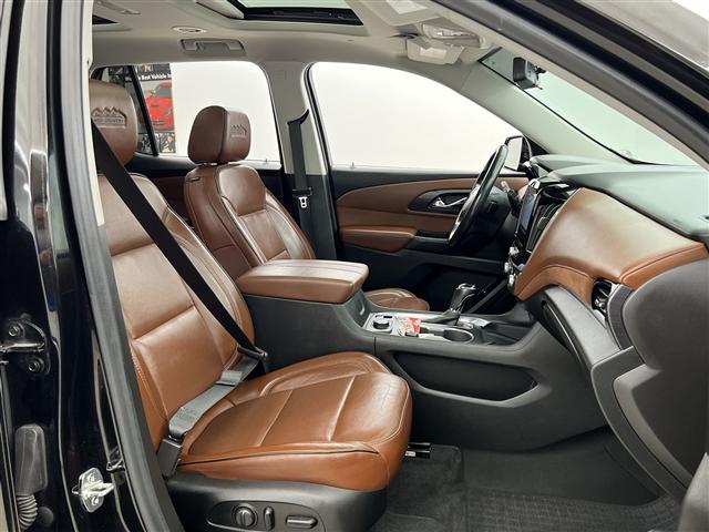 used 2019 Chevrolet Traverse car, priced at $33,489