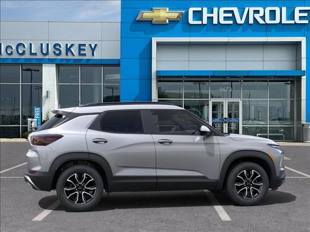 new 2025 Chevrolet TrailBlazer car, priced at $32,758