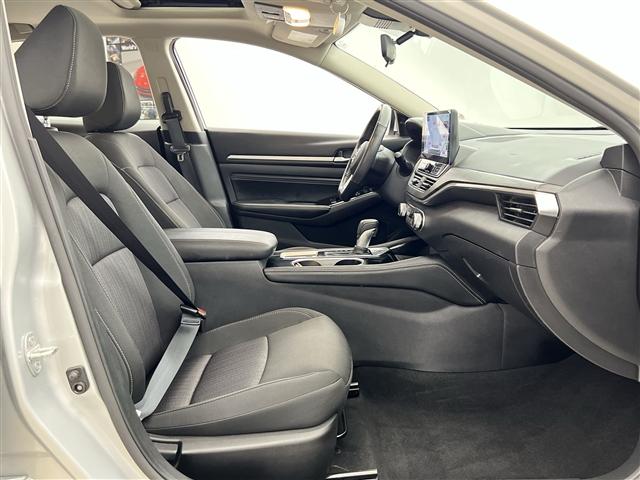used 2023 Nissan Altima car, priced at $20,989