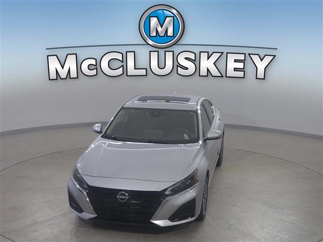 used 2023 Nissan Altima car, priced at $20,989