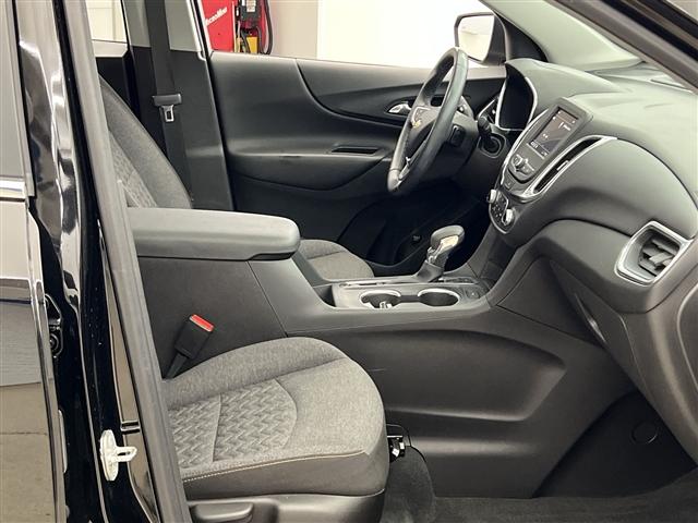 used 2022 Chevrolet Equinox car, priced at $26,989