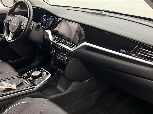used 2022 Kia Niro EV car, priced at $24,989