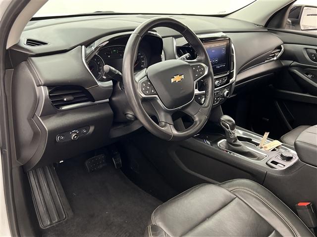 used 2021 Chevrolet Traverse car, priced at $33,989
