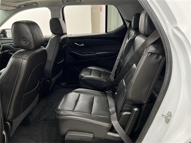 used 2021 Chevrolet Traverse car, priced at $33,989