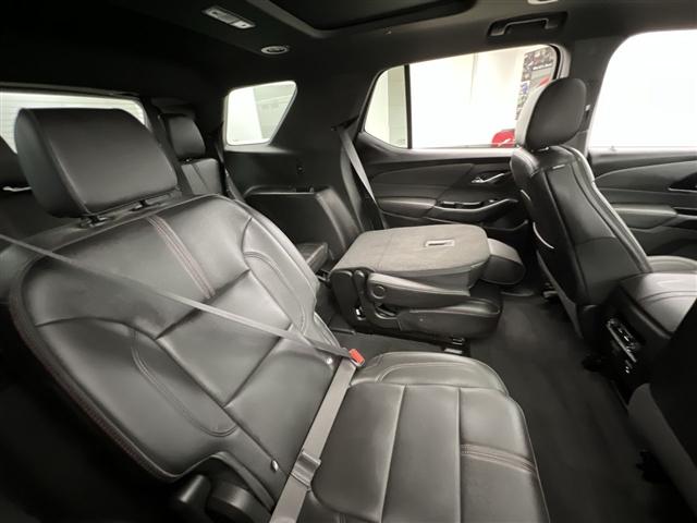 used 2023 Chevrolet Traverse car, priced at $42,989