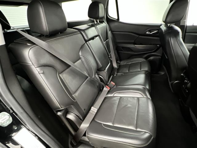 used 2023 GMC Acadia car, priced at $30,989